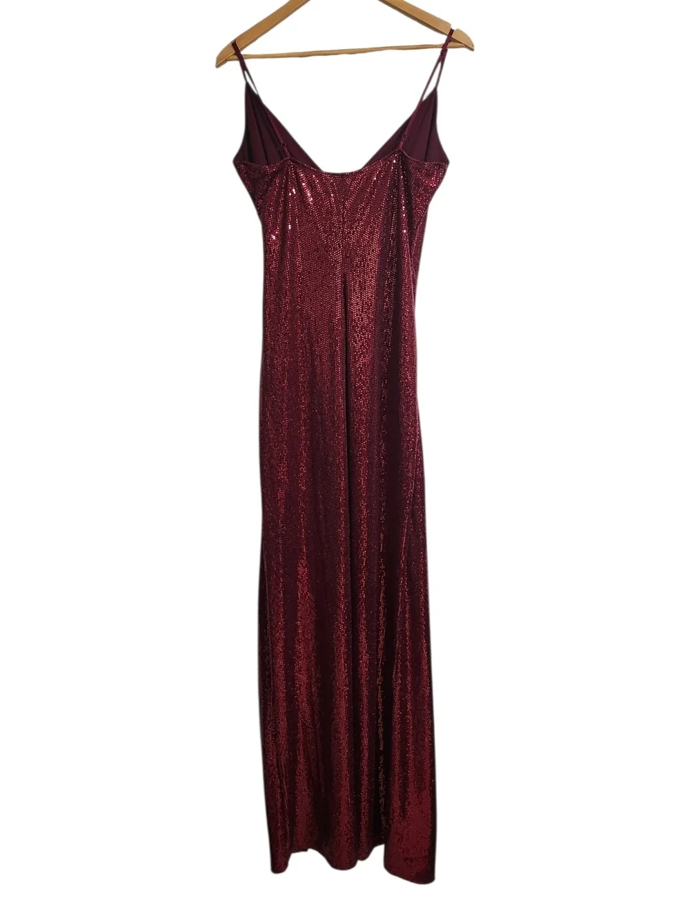 Emerald Sundae Women’s Burgundy Sequin Maxi Dress XL.